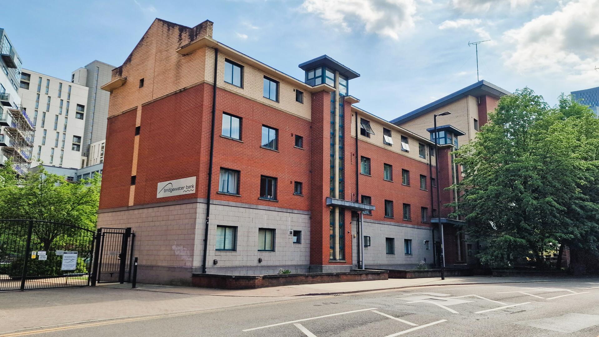Bridgewater Bank, 14 84 Great Bridgewater Street  Manchester